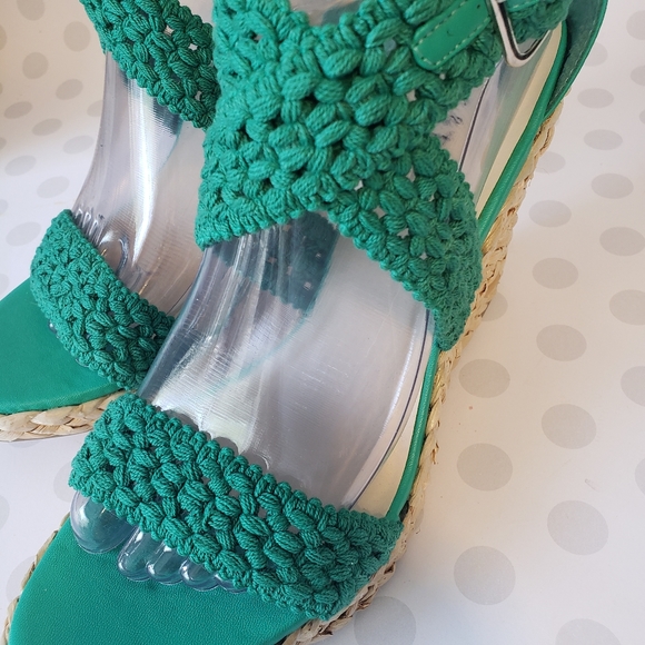 Green Espadrille Wedges from Kiss & Tell, Size 10 - Picture 7 of 8